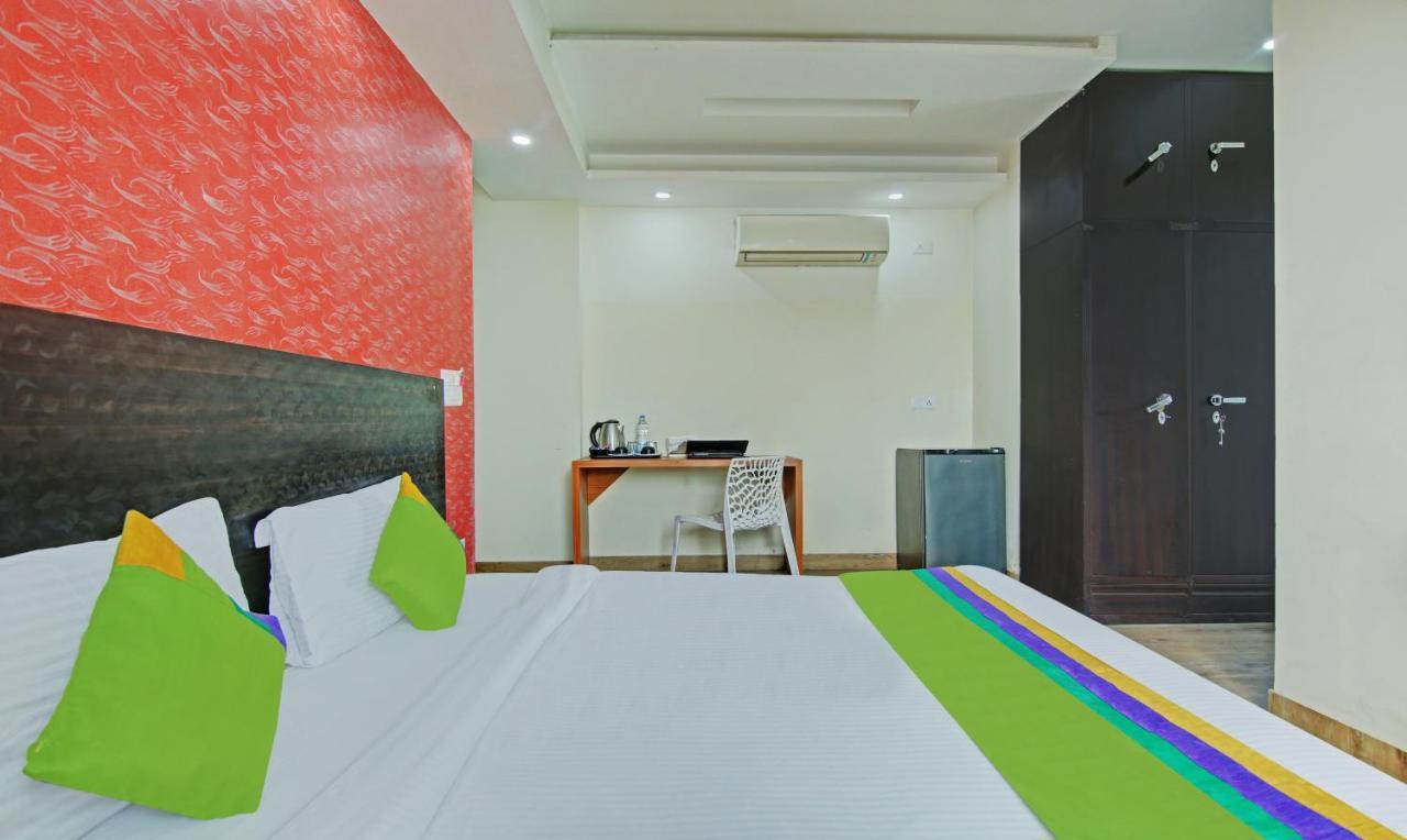 Itsy Hotels Nyra グルガウン エクステリア 写真