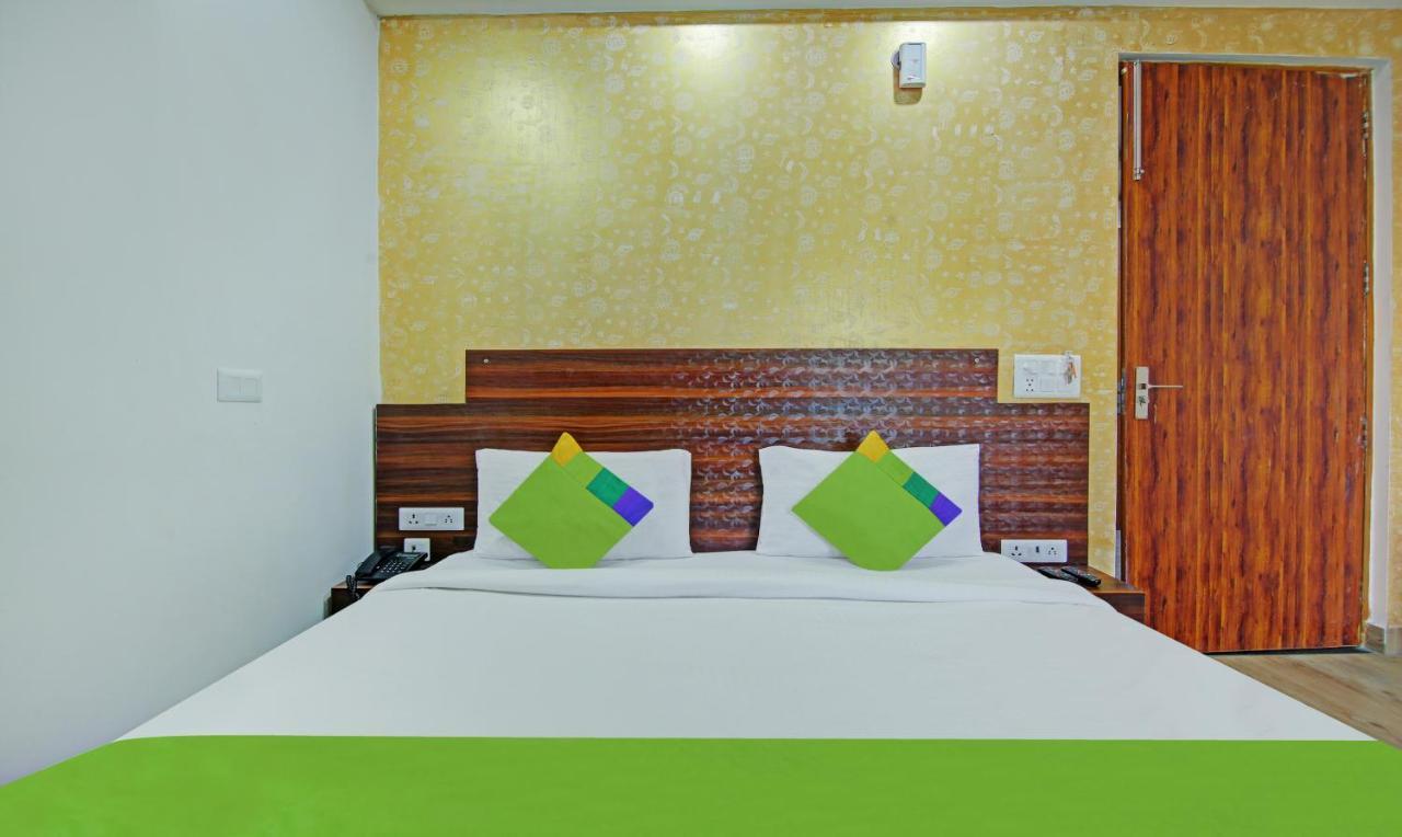 Itsy Hotels Nyra グルガウン エクステリア 写真